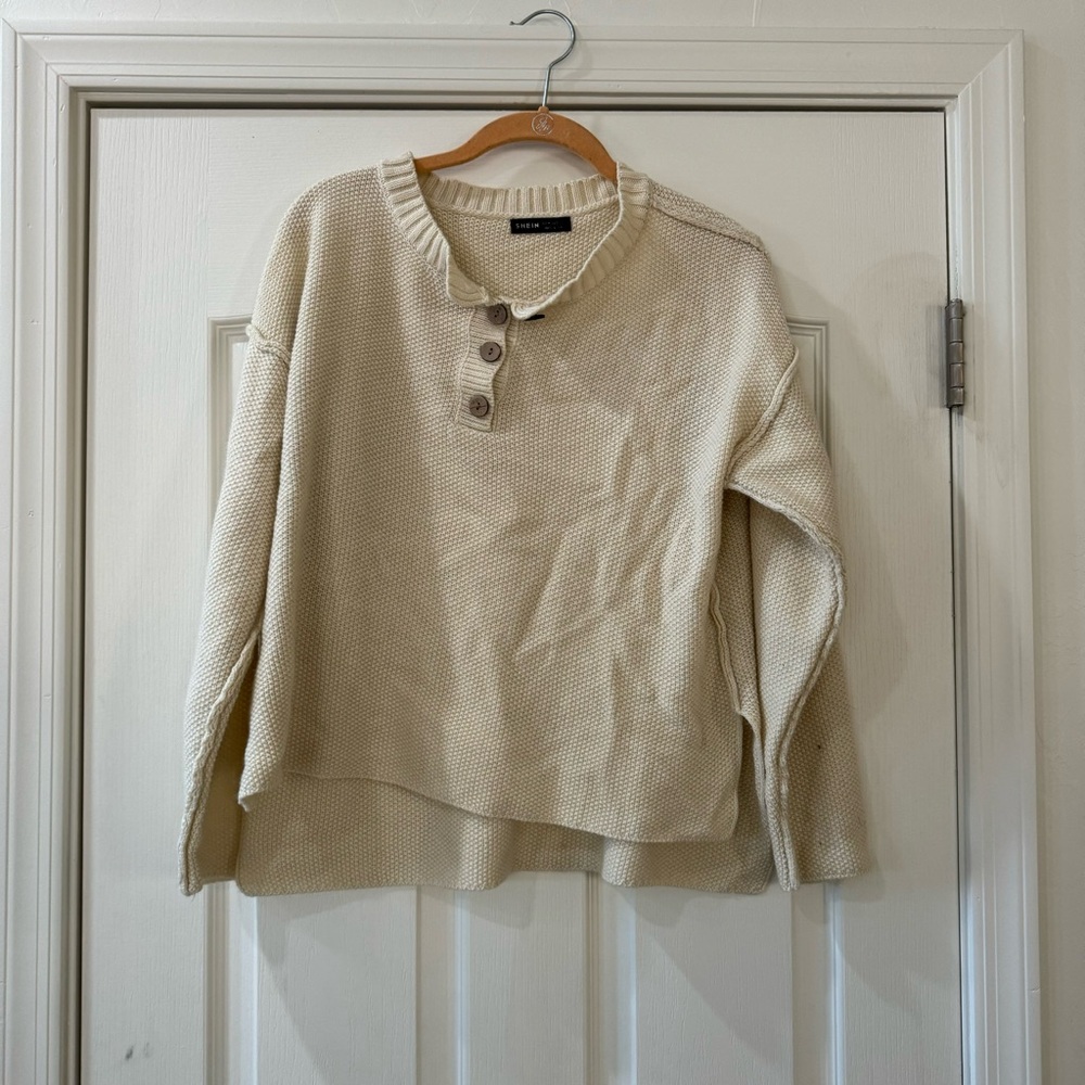 Cream Longsleeve